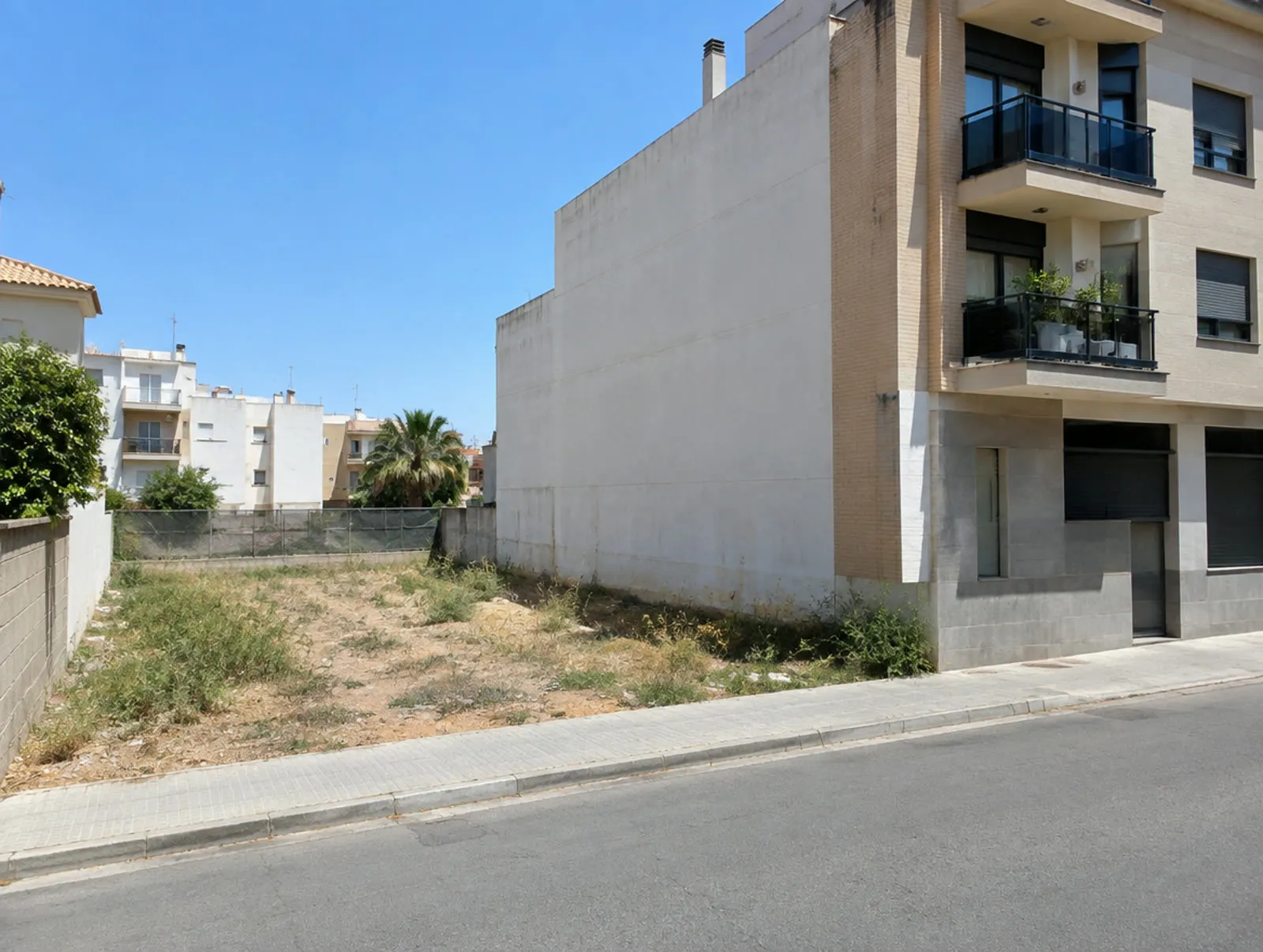 Solar urbano en contexto de planeamiento